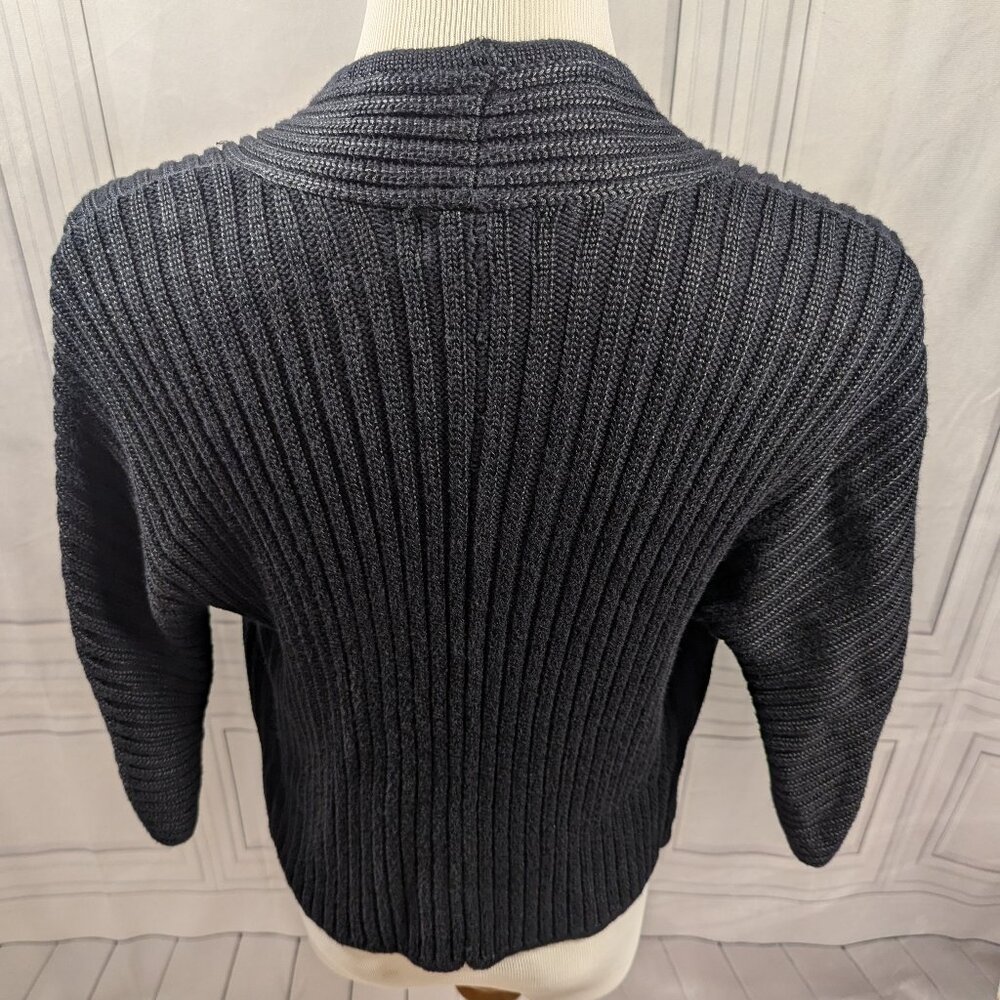 Black Ribbed Knit Shrug - Picture 3 of 4